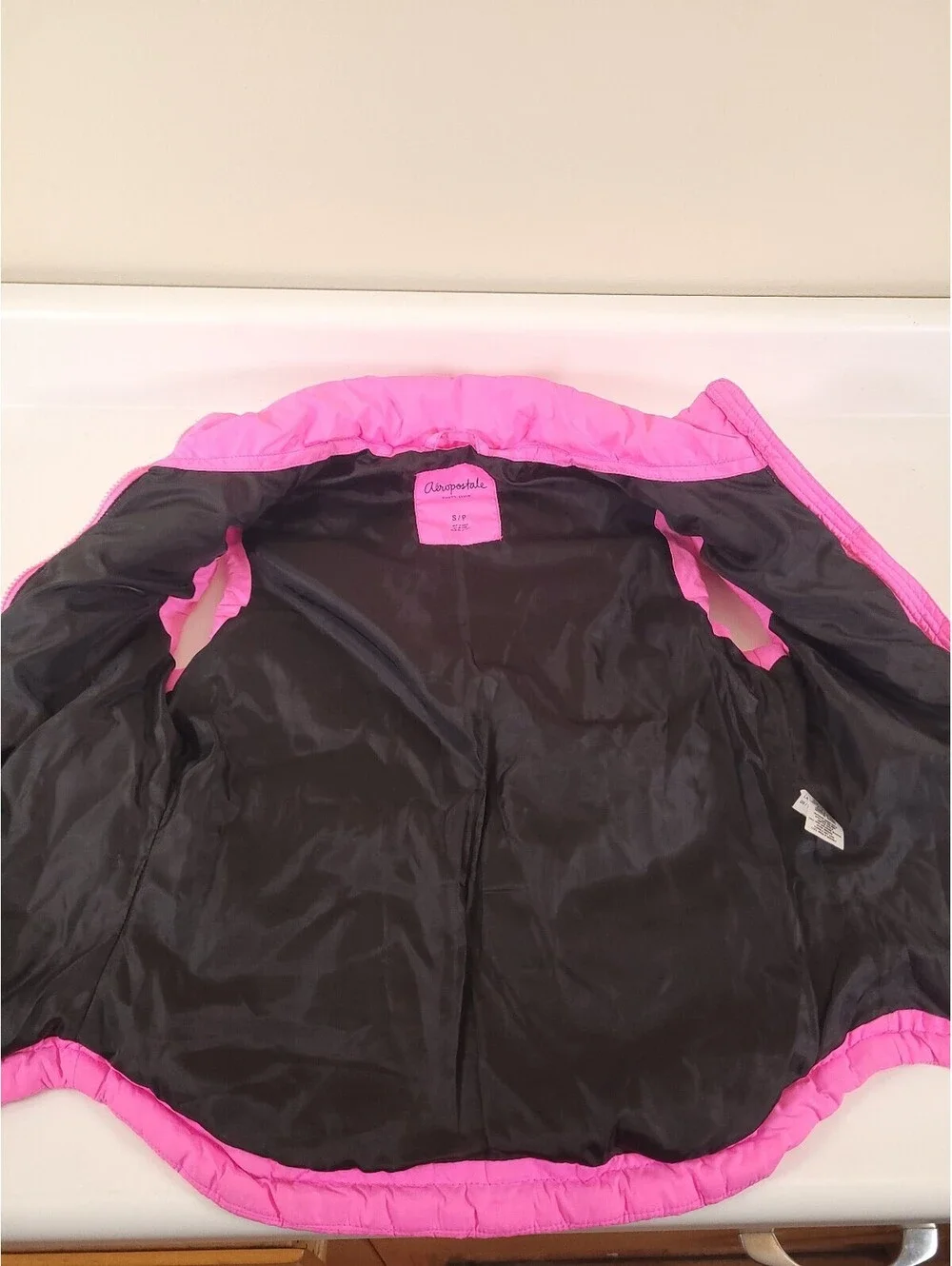 Women’s Pink and Yellow Aeropostale puffer vest size small